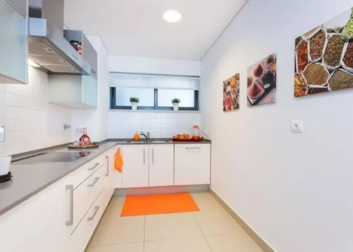 Stunning View - Two Bedrooms In Lagos