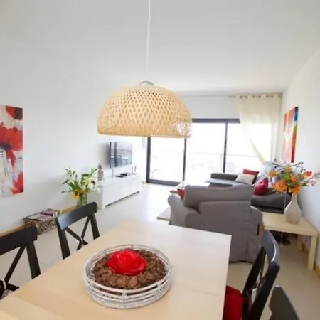 Stunning View - Two Bedrooms In Лагуш