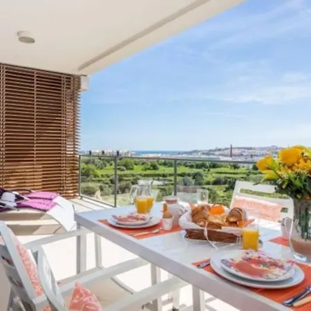 Stunning View - Two Bedrooms In Daire Lagos